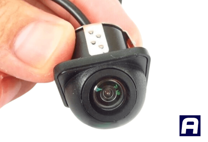 Trucos caseros: Instalar una cámara trasera en el coche - Quo