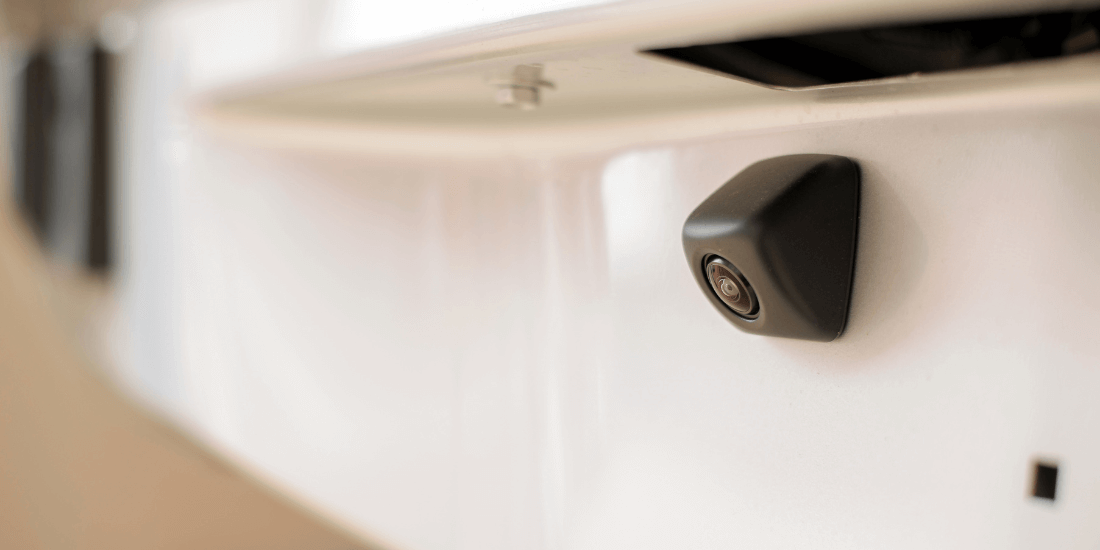 Cómo instalar una cámara trasera en tu coche - Audioledcar BLOG